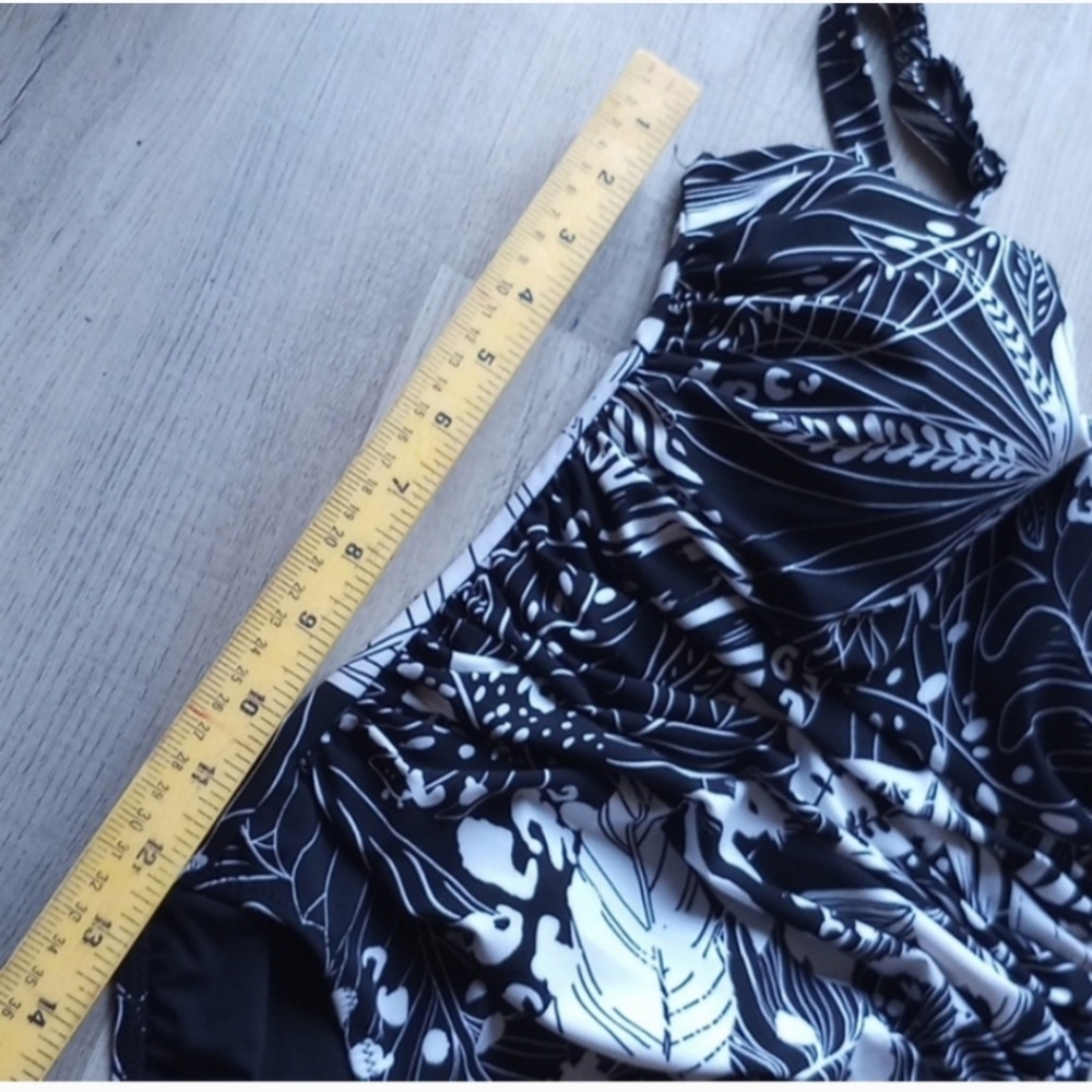 Gottex black and white tropical one piece swimsuit - Picture 12 of 13